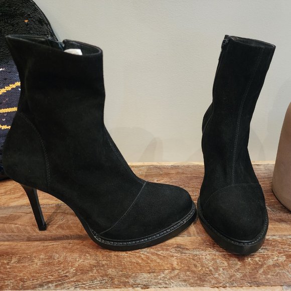 Ann Demeulemeester suede heel booties - Picture 2 of 4